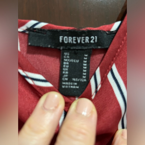 Forever 21 Red and White V Neck Jumpsuit - Picture 10 of 10